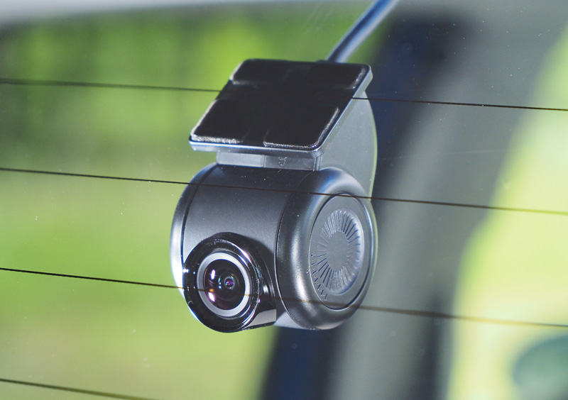 リアカメラ部品